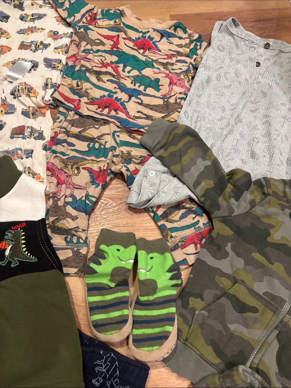 12 and 18 month Large lot of toddler boys cloths, various brands